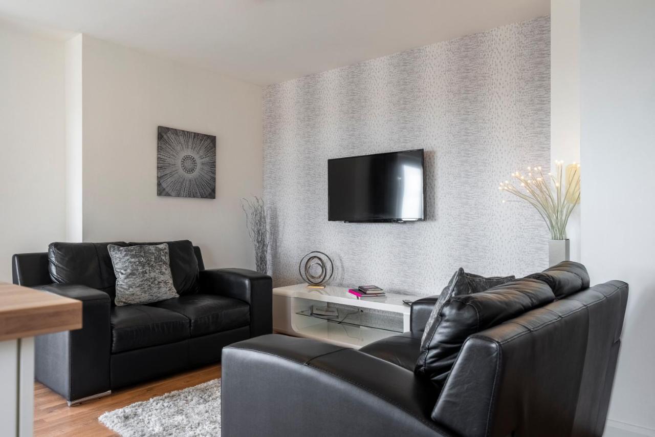 Parkhill Luxury Serviced Apartments - Hilton Campus Aberdeen Buitenkant foto